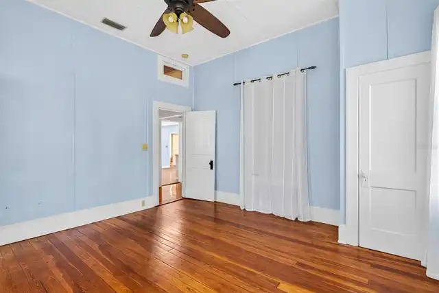 Listing Photo 21