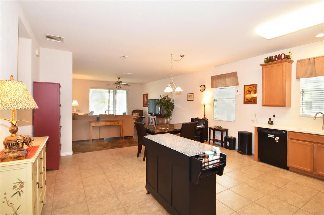 Listing Photo 7