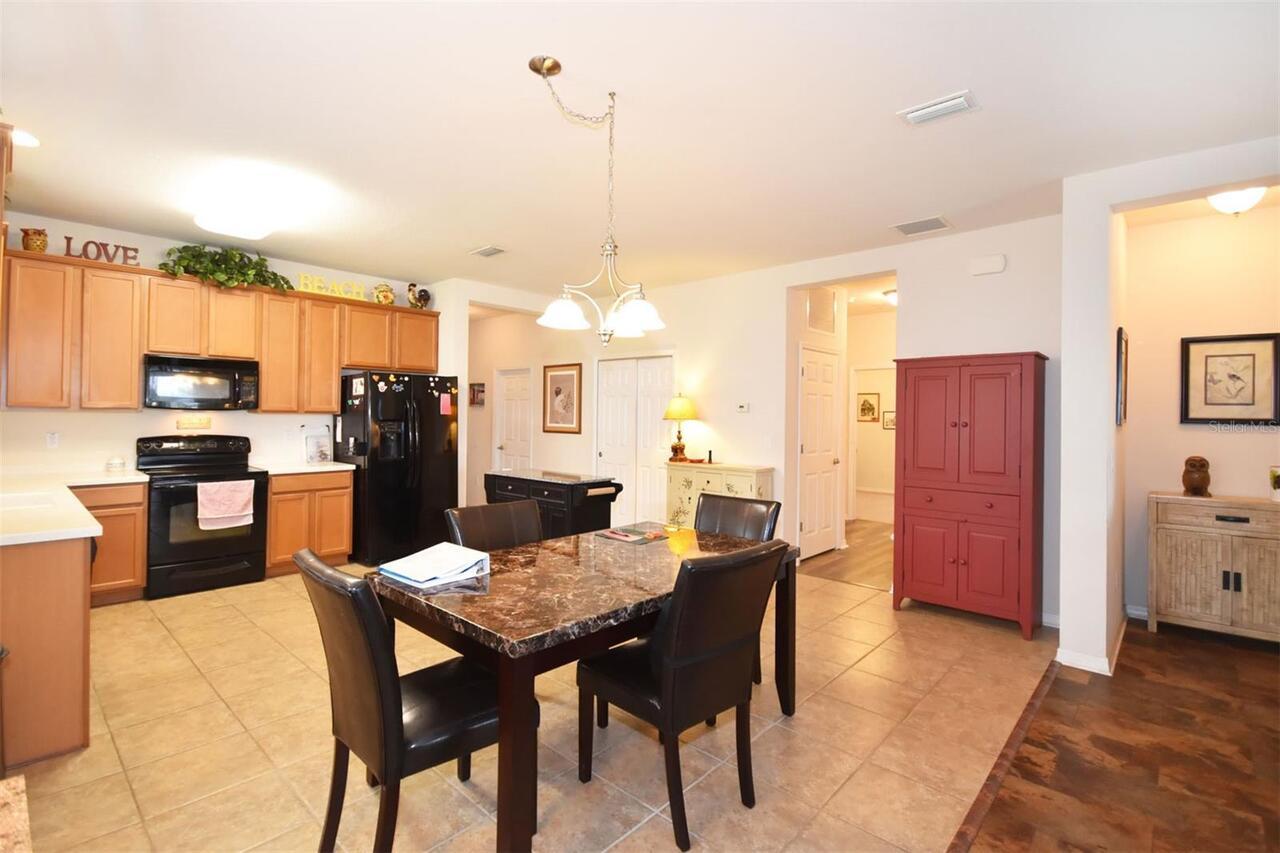 Listing Photo 8