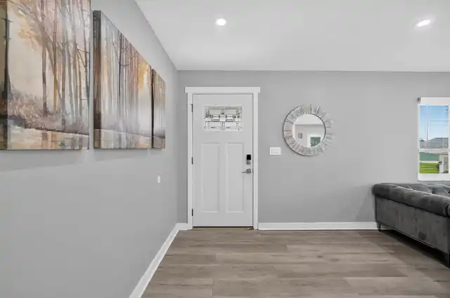 Listing Photo 6
