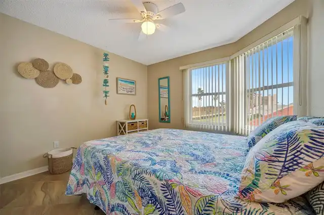 Listing Photo 22