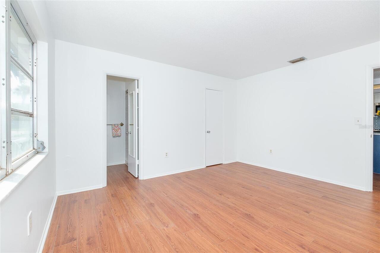 Listing Photo 41