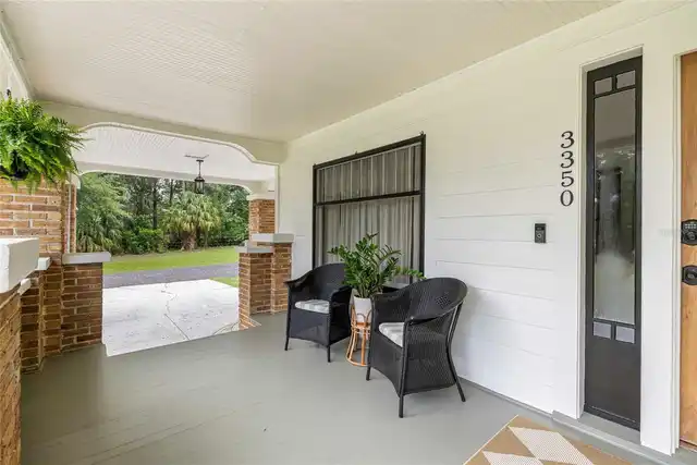 Listing Photo 9