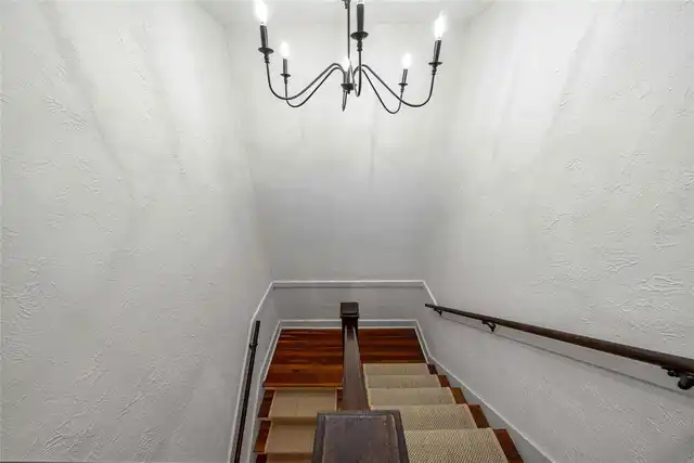 Listing Photo 29