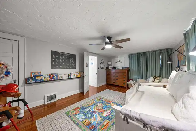 Listing Photo 31