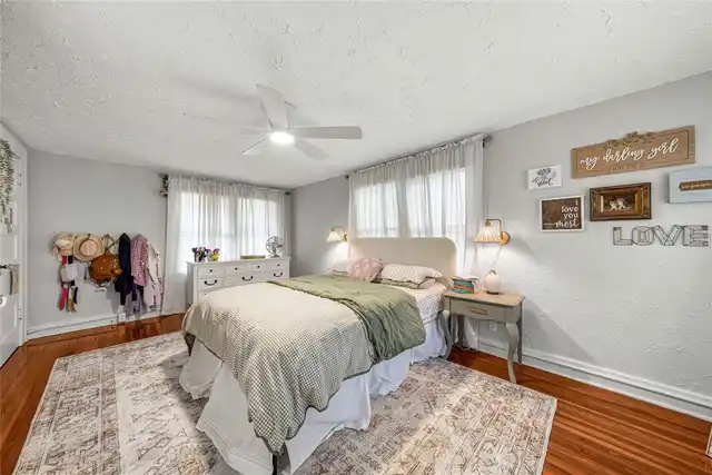 Listing Photo 34