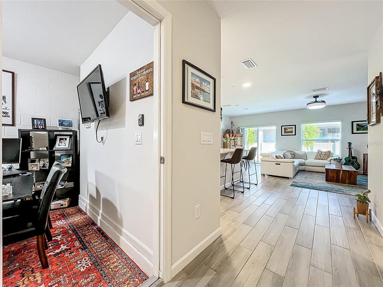Listing Photo 5