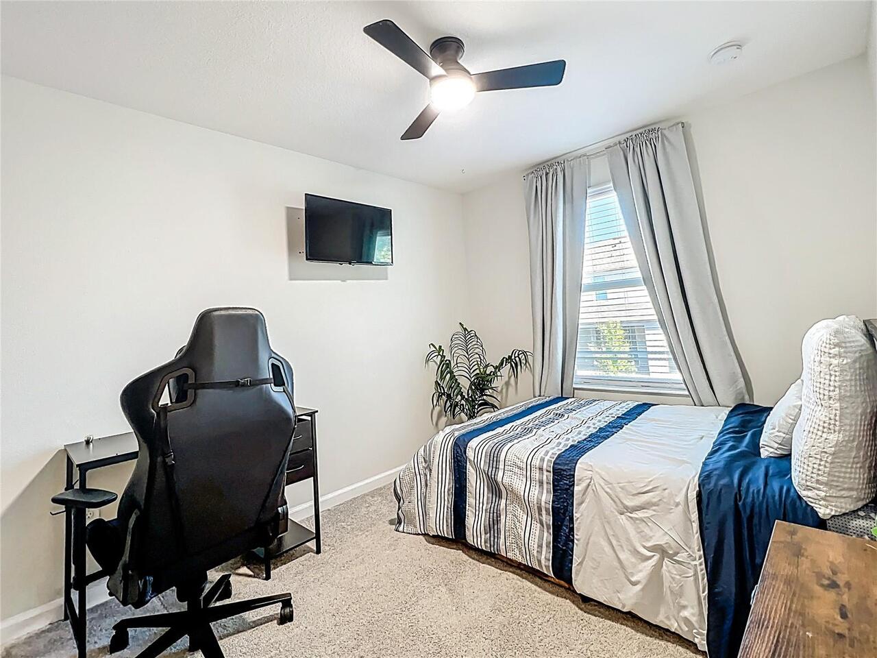 Listing Photo 34