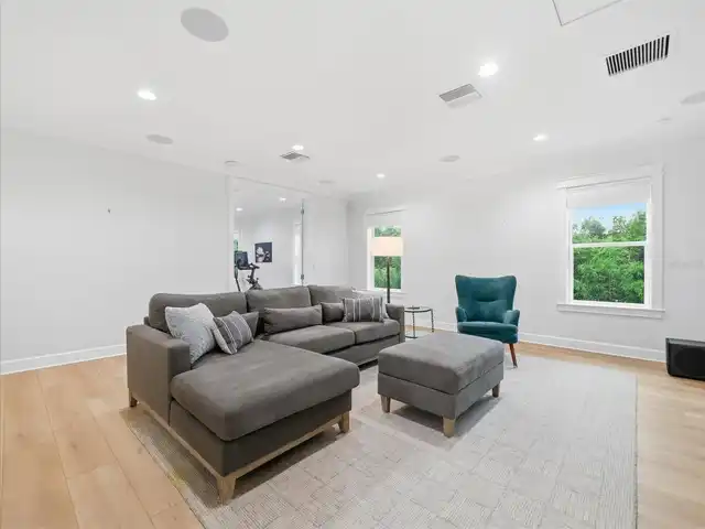 Listing Photo 54