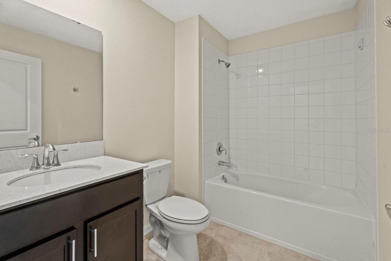 Listing Photo 14