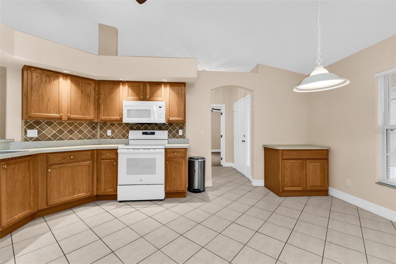 Listing Photo 17