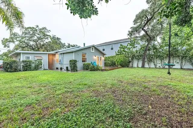 Listing Photo 16