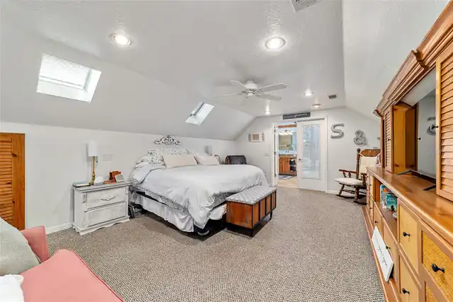 Listing Photo 32