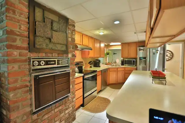 Listing Photo 19