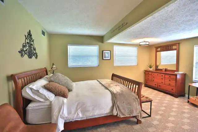 Listing Photo 26