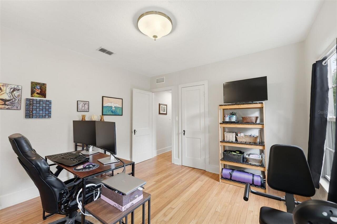 Listing Photo 23