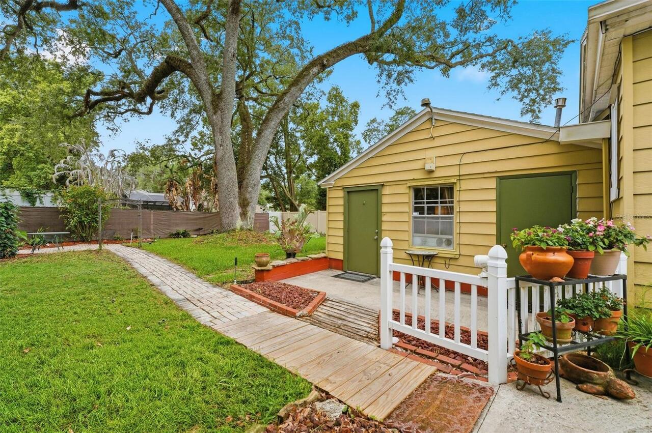 Listing Photo 32