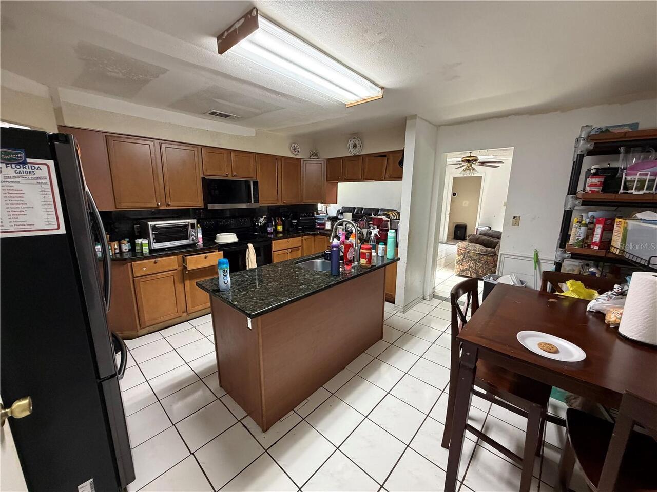 Listing Photo 16