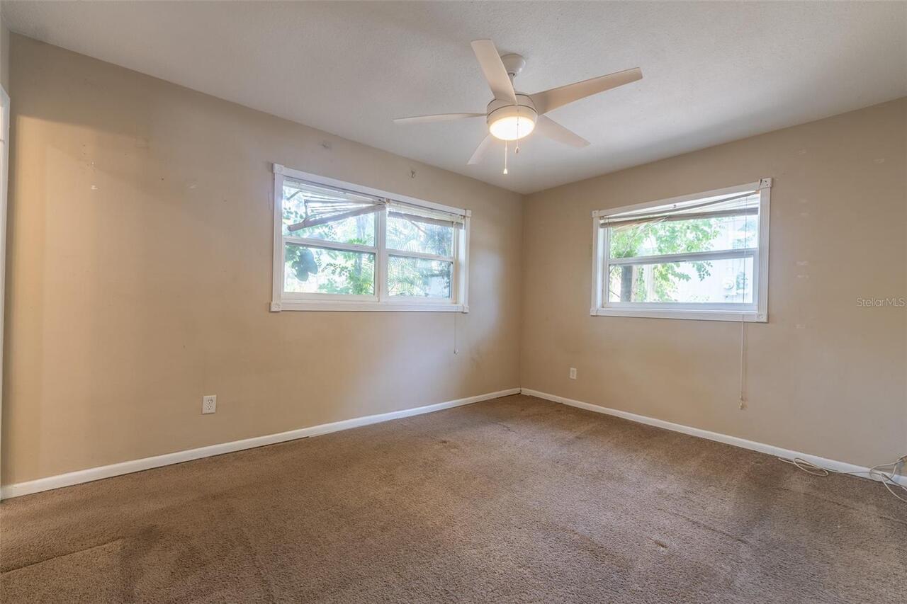 Listing Photo 14