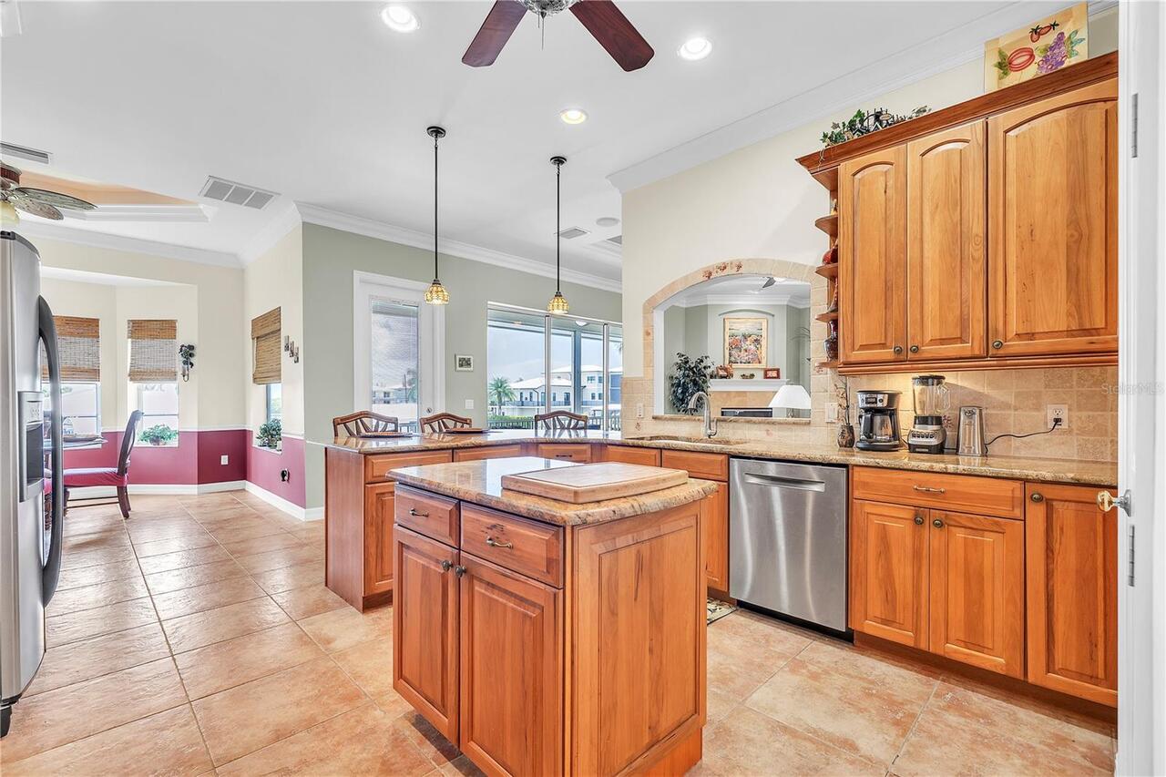 Listing Photo 15
