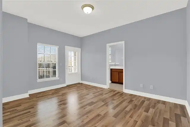 Listing Photo 19