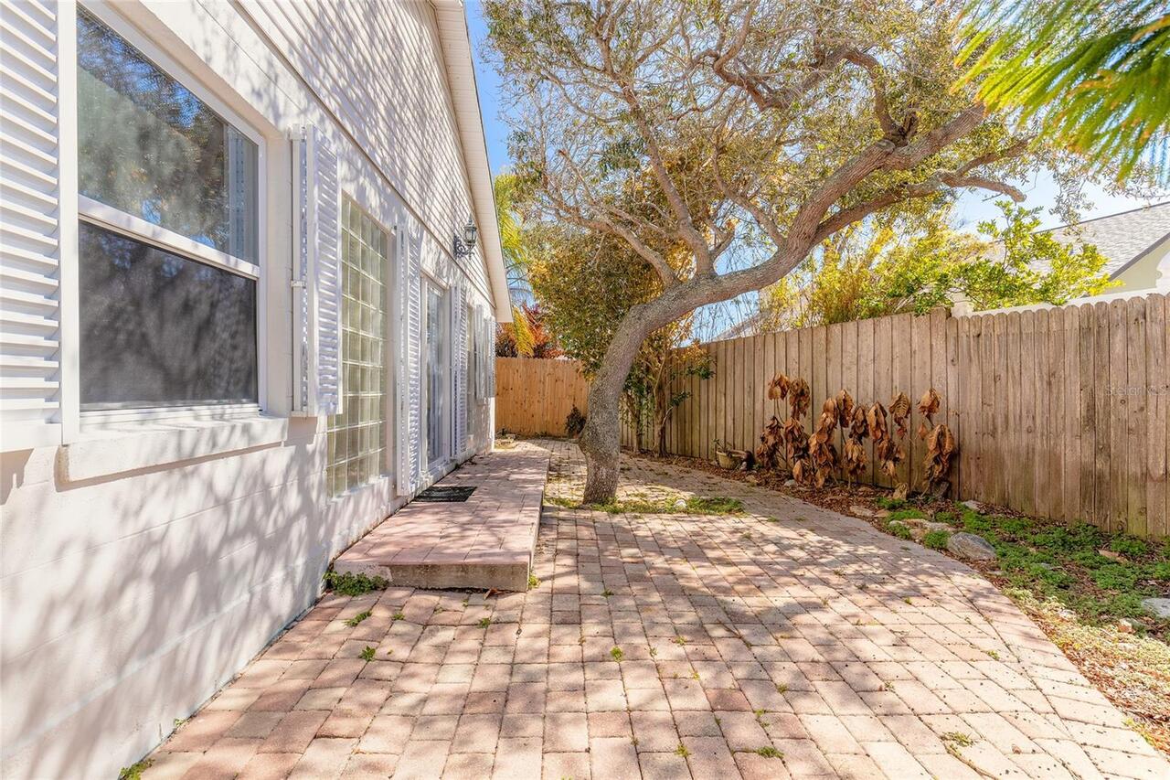 Listing Photo 35