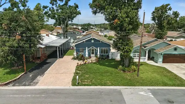 Listing Photo 6