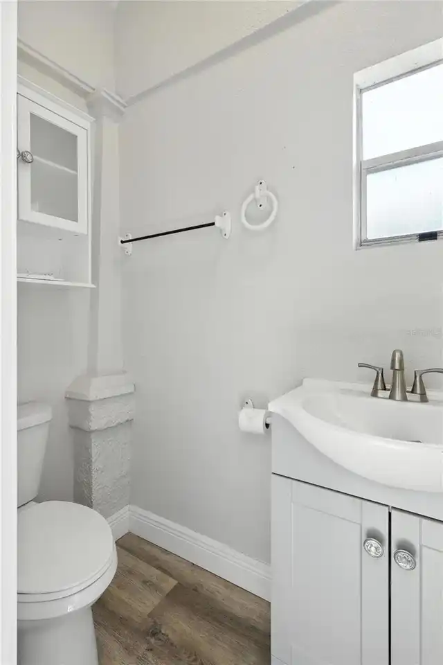 Listing Photo 28