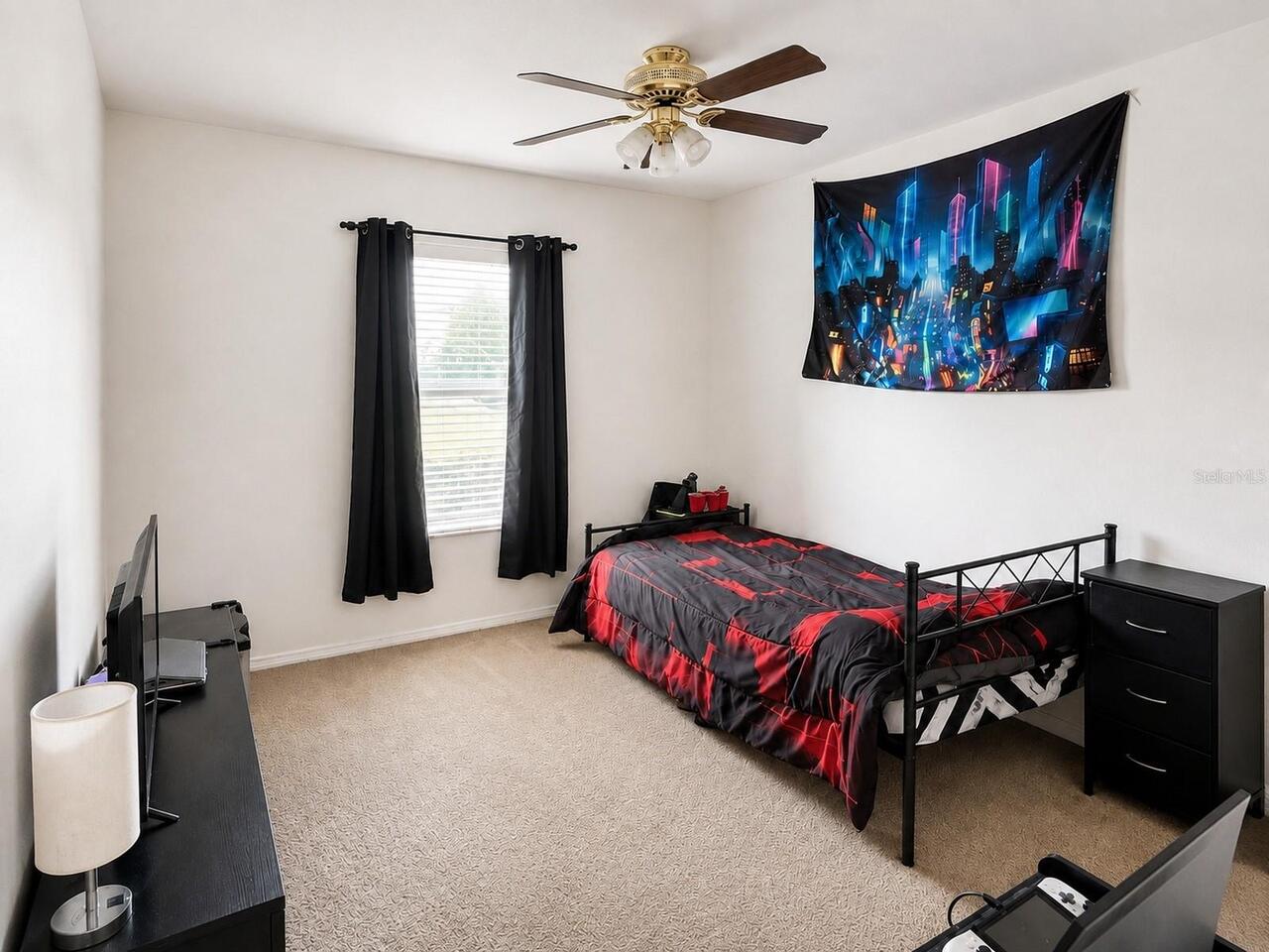 Listing Photo 18