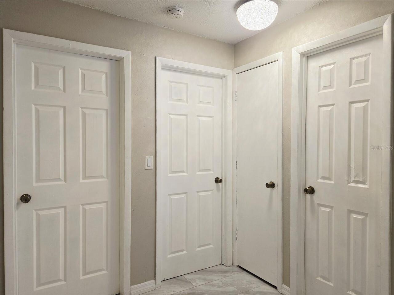 Listing Photo 16