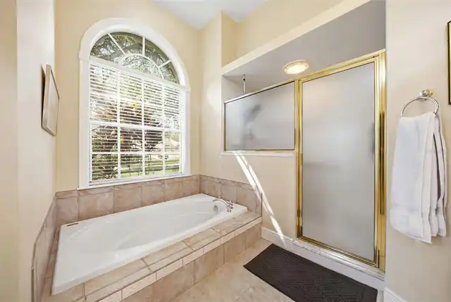 Listing Photo 25