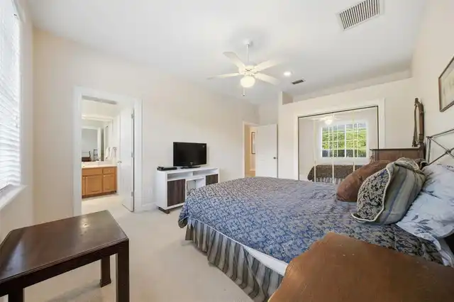 Listing Photo 43