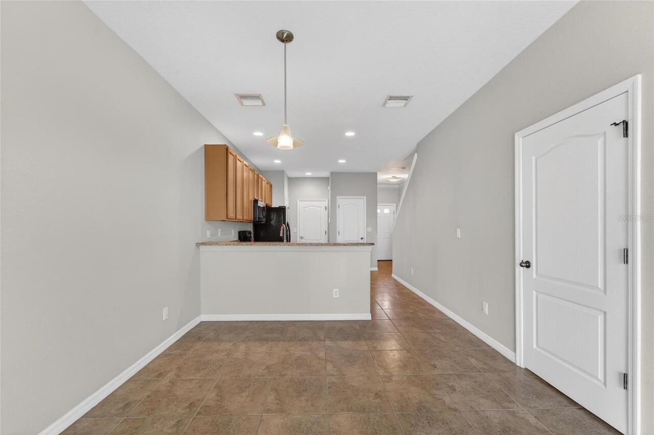 Listing Photo 14