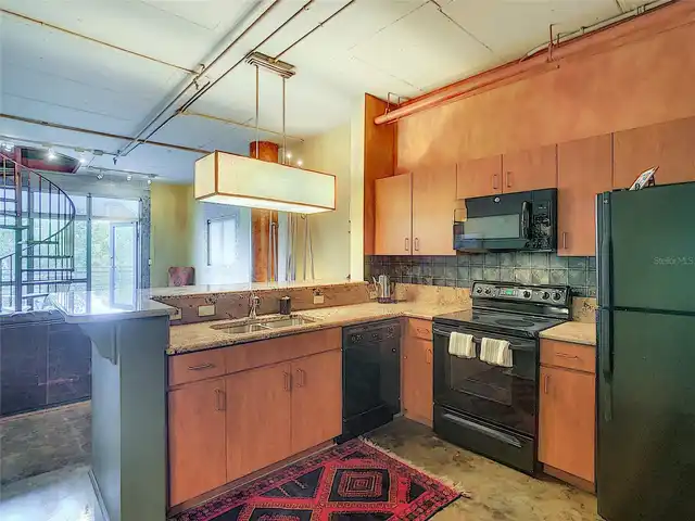 Listing Photo 21