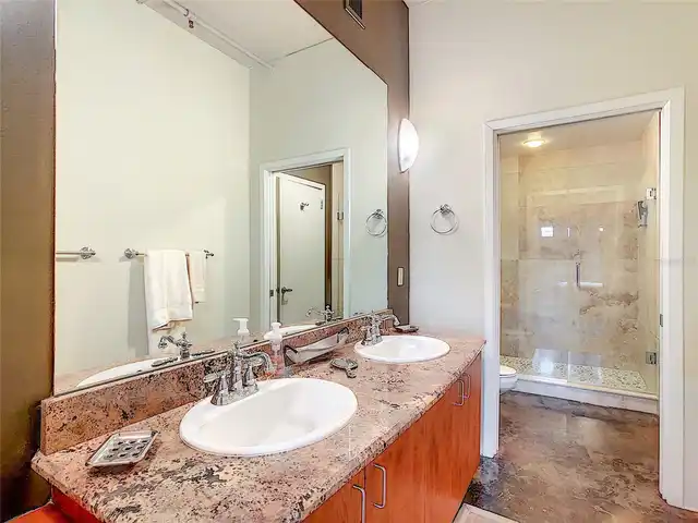 Listing Photo 37