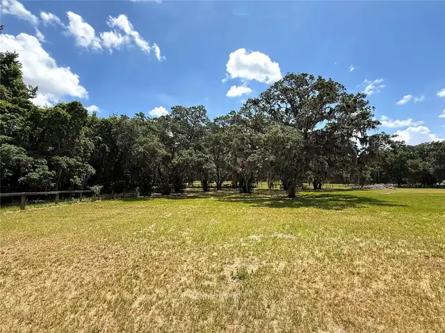 Listing Photo 42