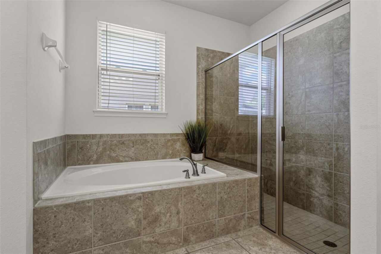 Listing Photo 22