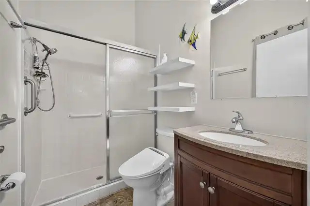 Listing Photo 17