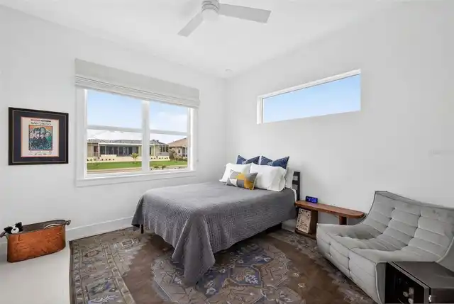 Listing Photo 19