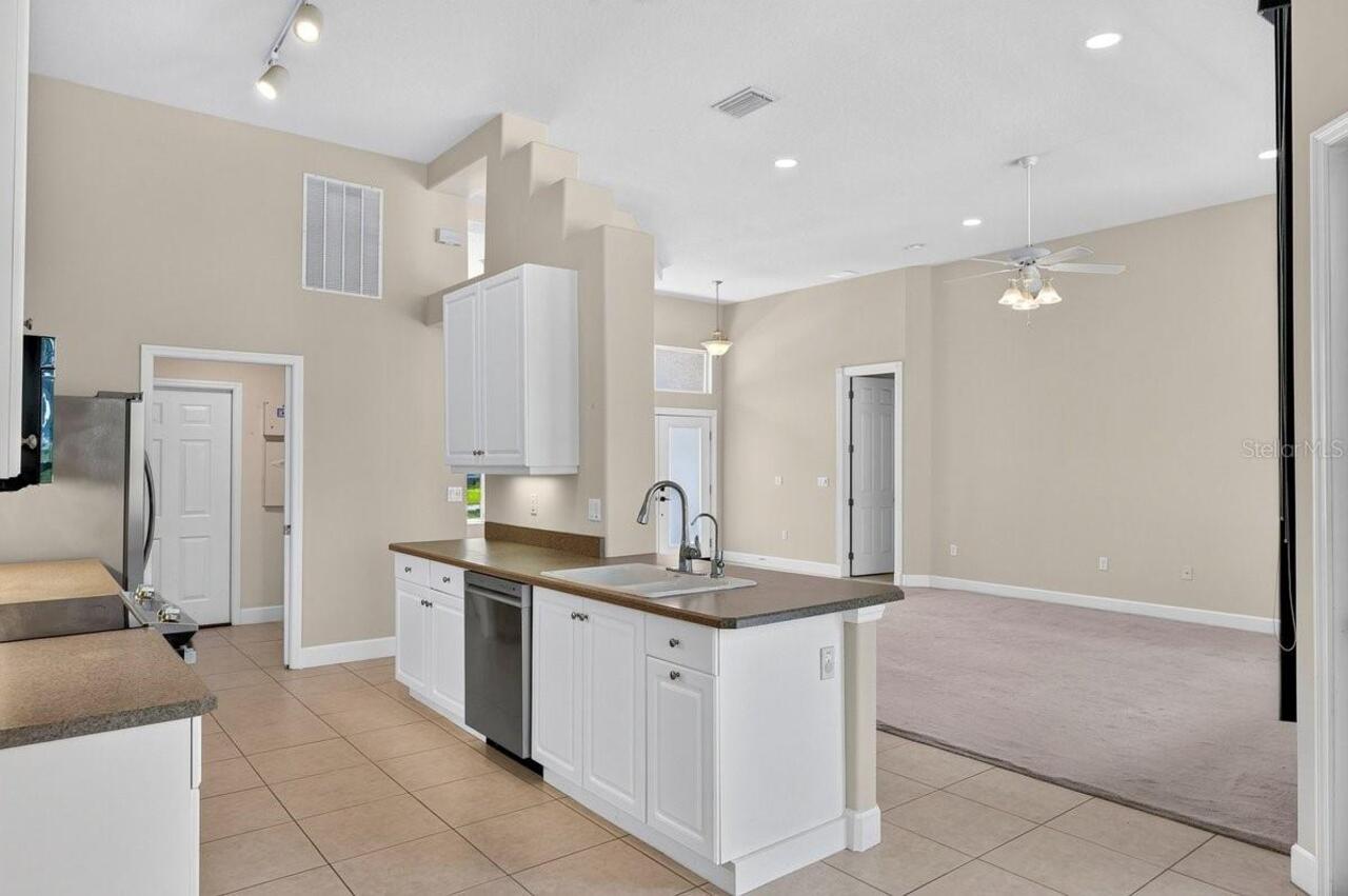 Listing Photo 15