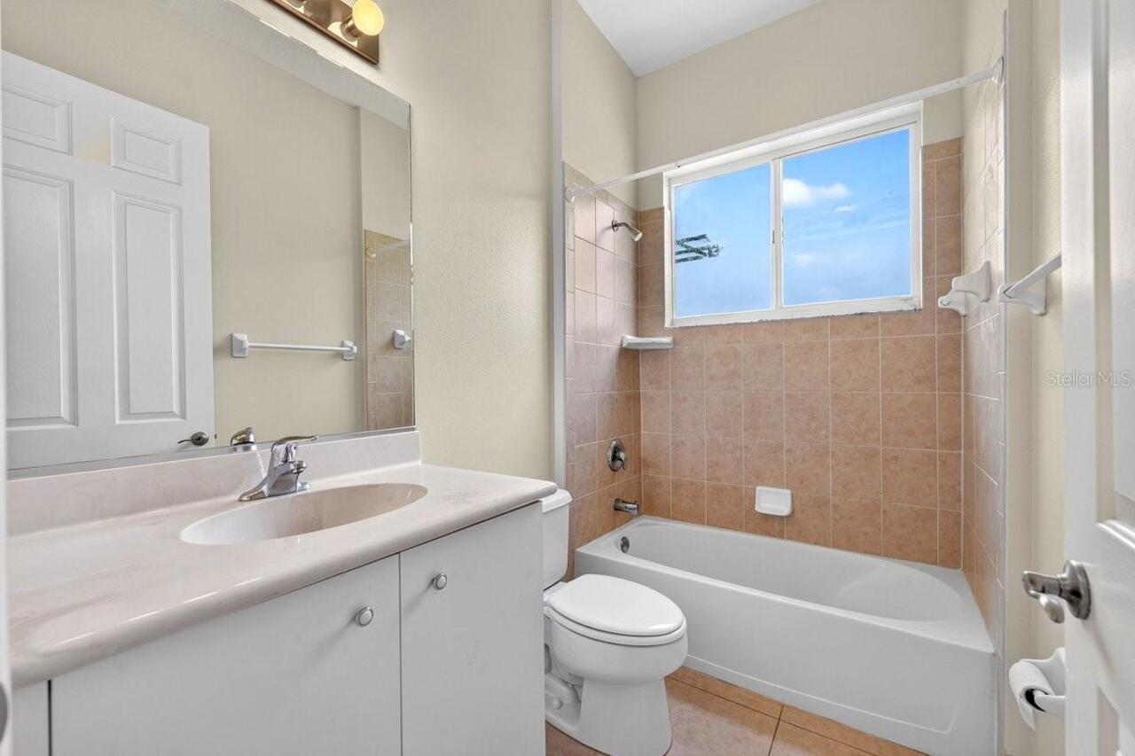 Listing Photo 19