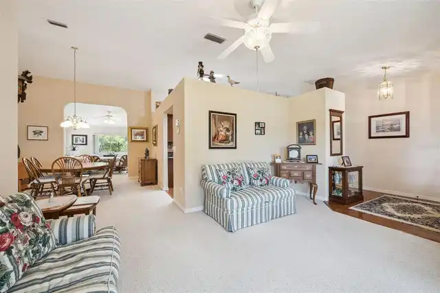 Listing Photo 15