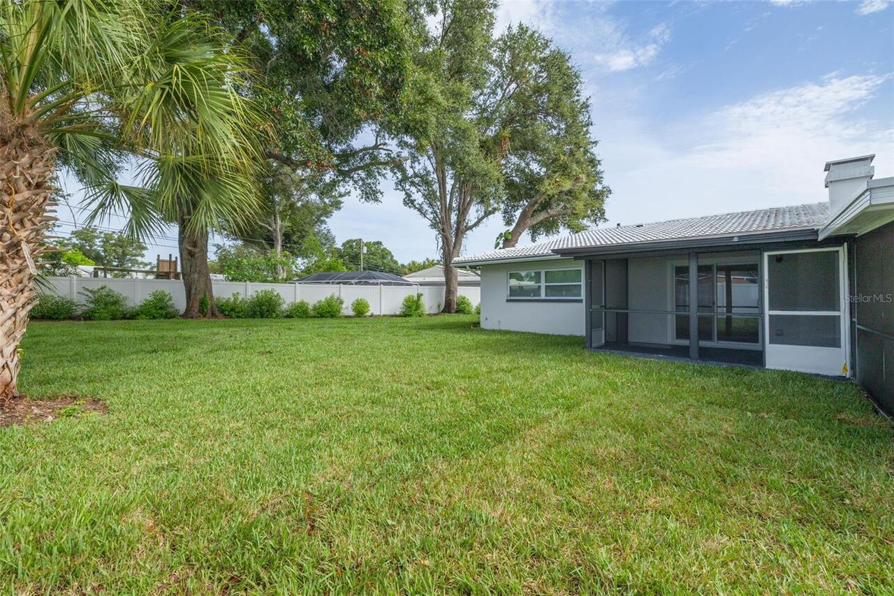 Listing Photo 42
