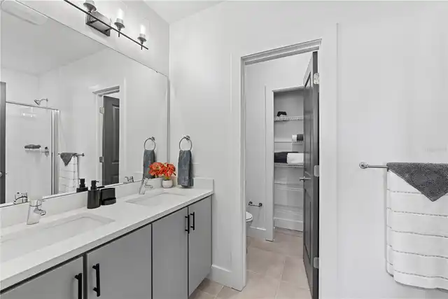 Listing Photo 9