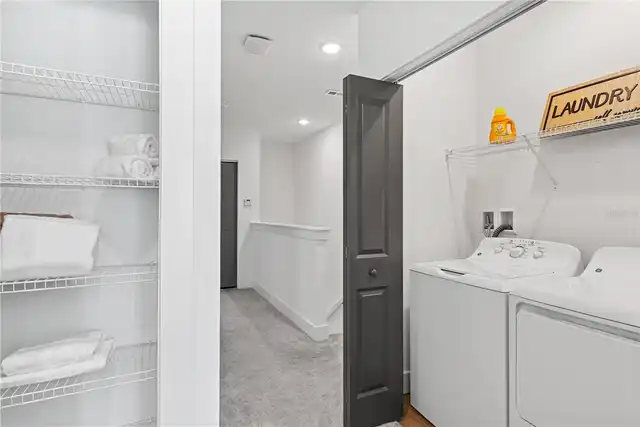 Listing Photo 11