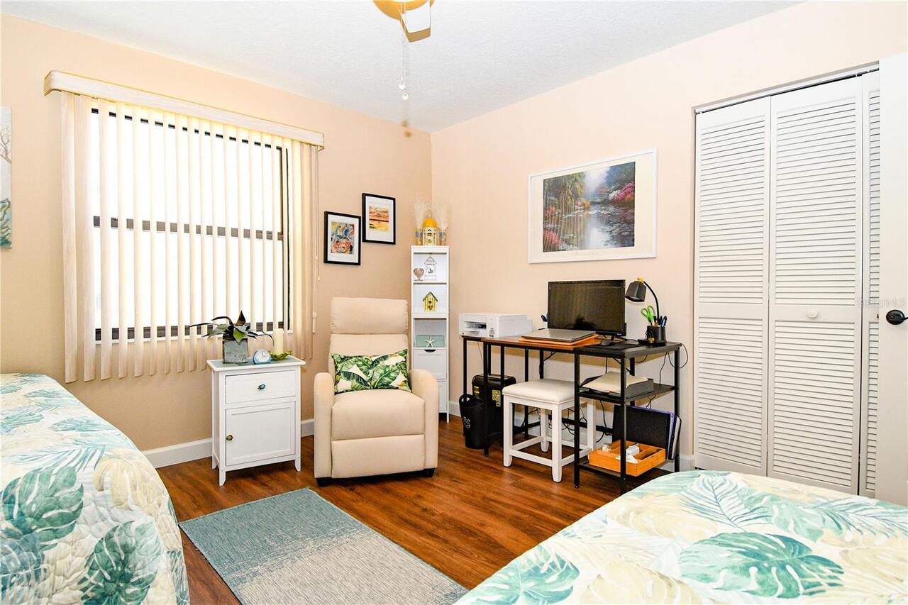 Listing Photo 17