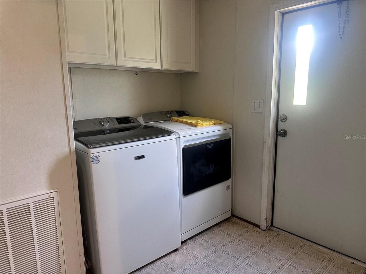 Listing Photo 10