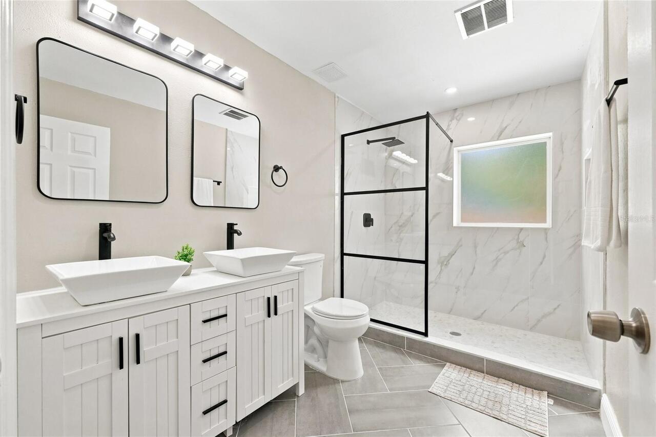 Listing Photo 33