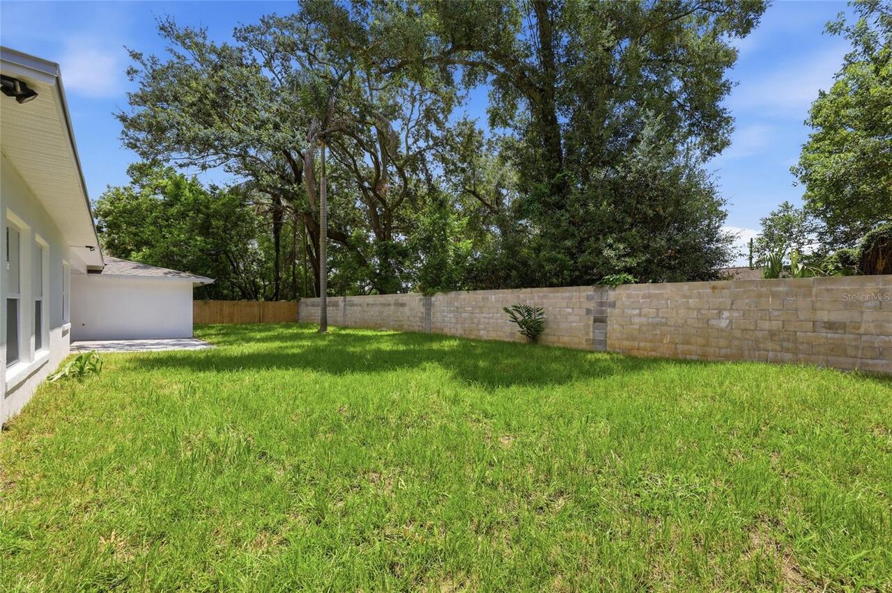 Listing Photo 42