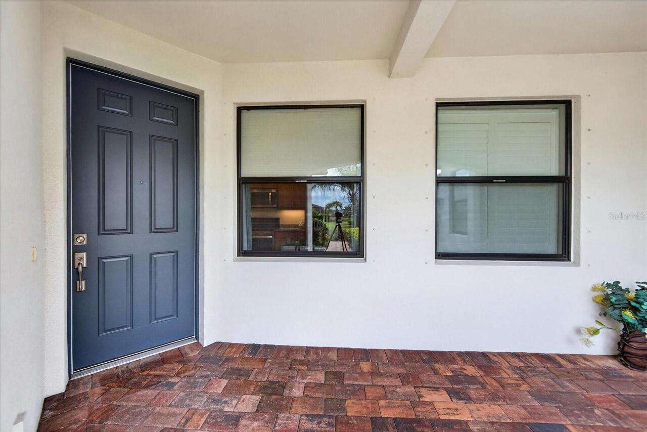 Listing Photo 9